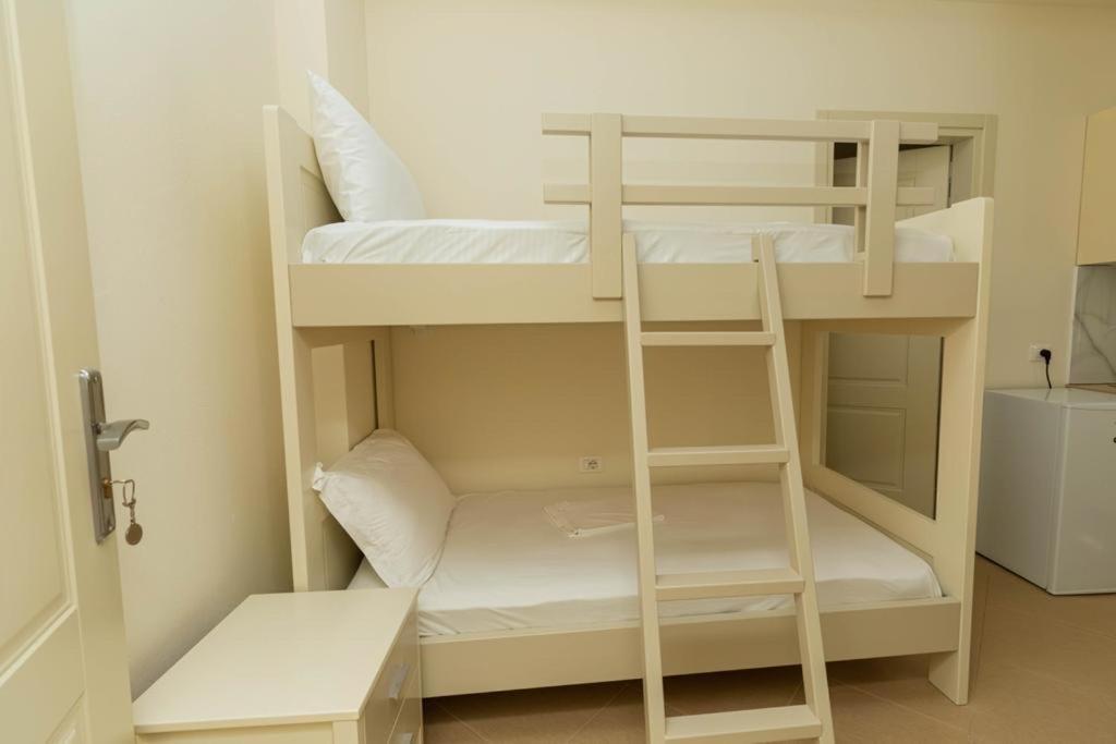 Premier Guest House Vlora Kültér fotó